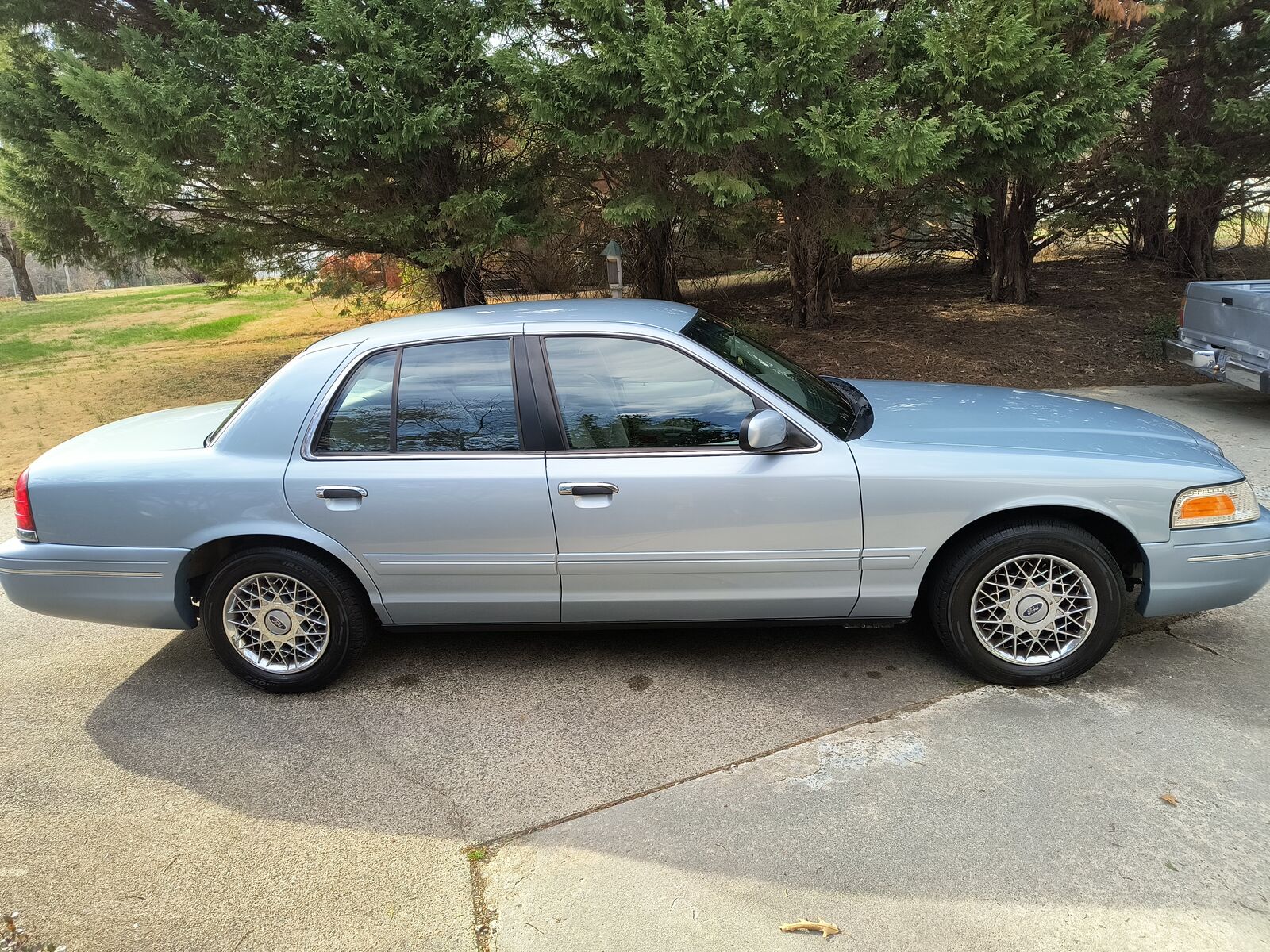 Ford Crown Victoria