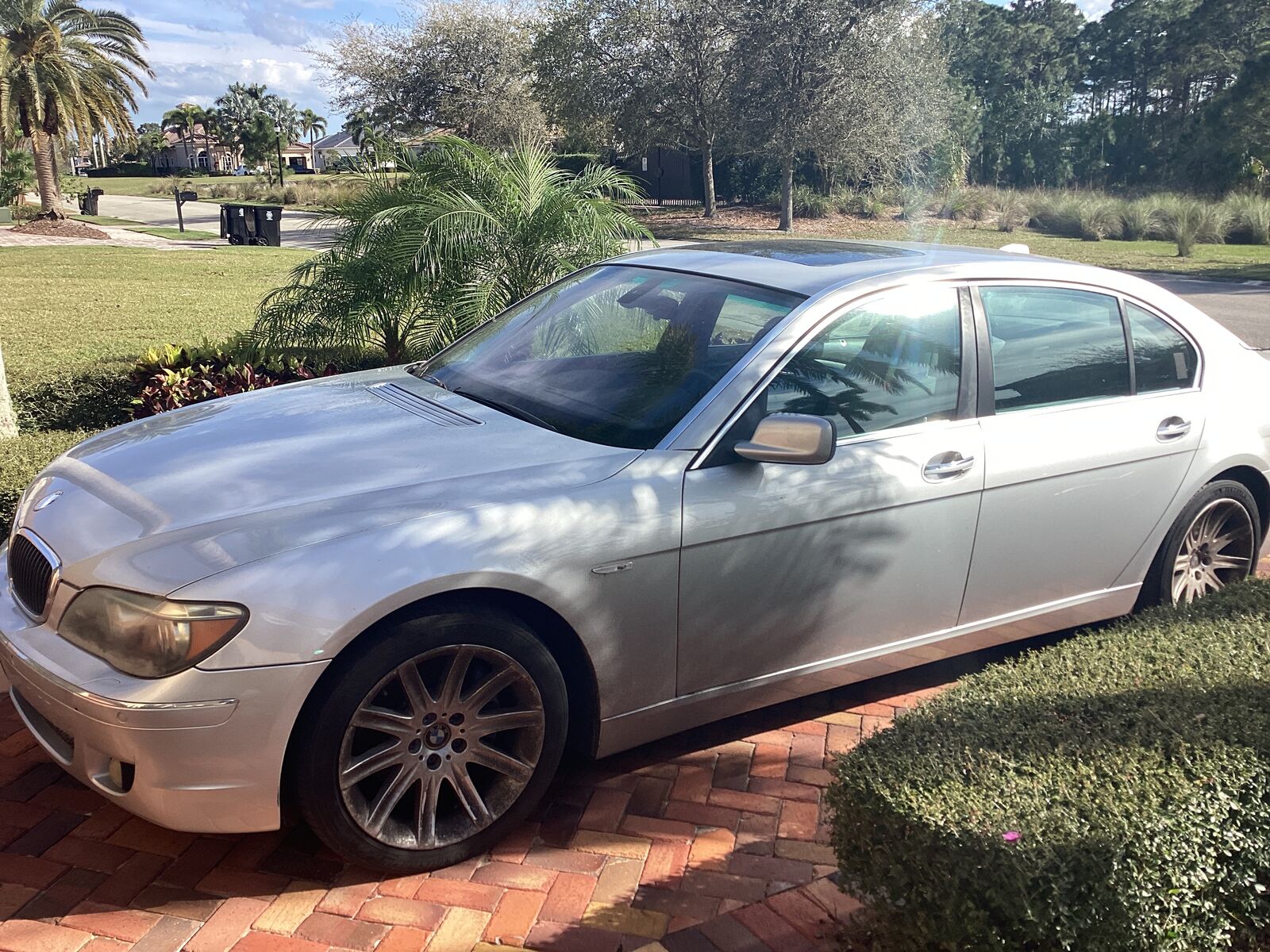 BMW 750Li