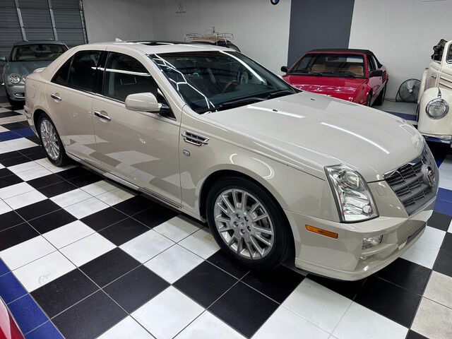 Cadillac STS