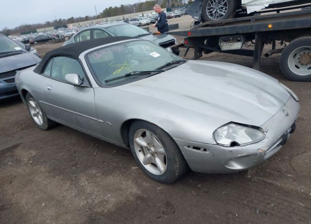 Jaguar XK8