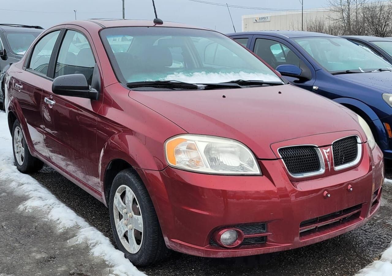 Pontiac G3