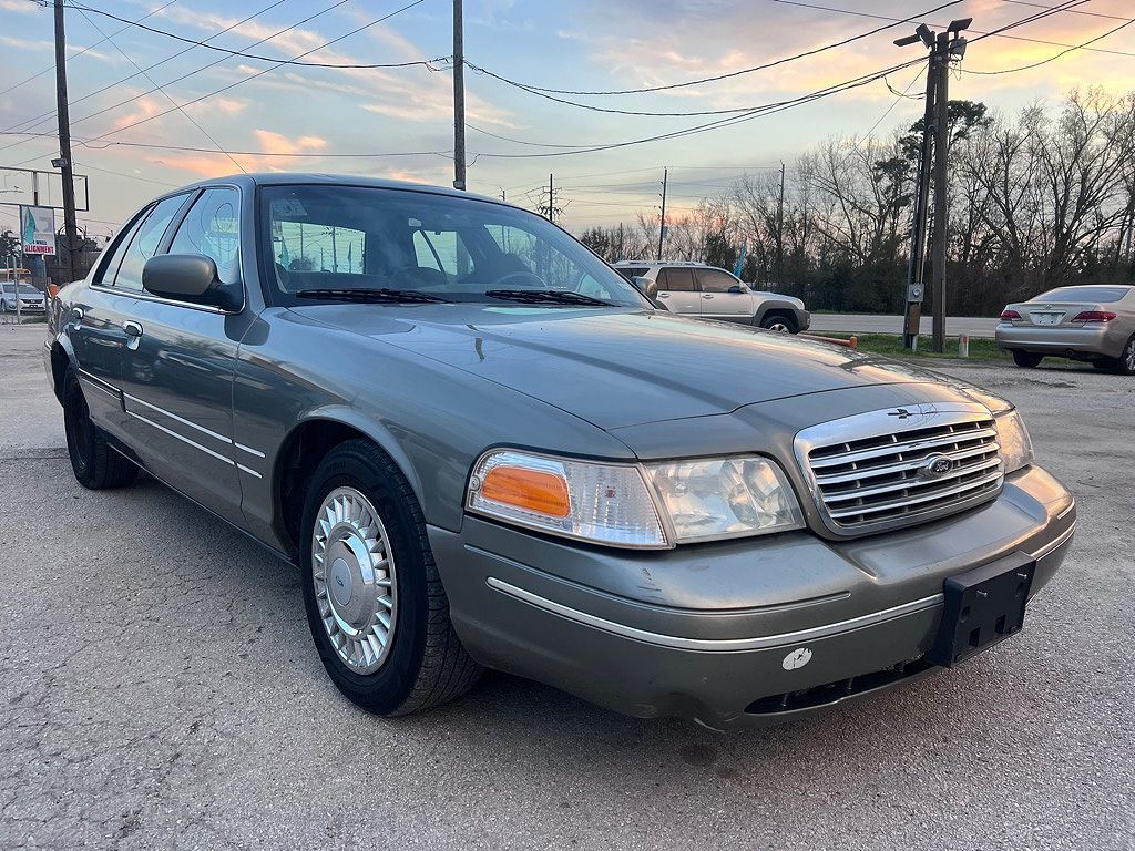 Ford Crown Victoria