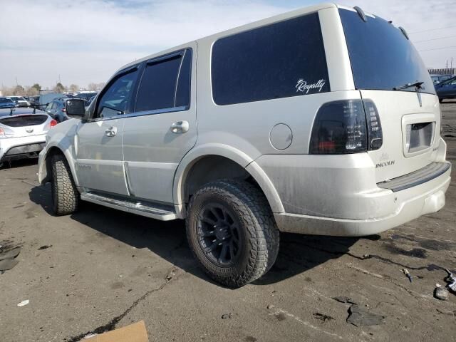 Lincoln Navigator