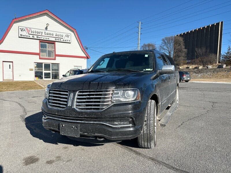 Lincoln Navigator
