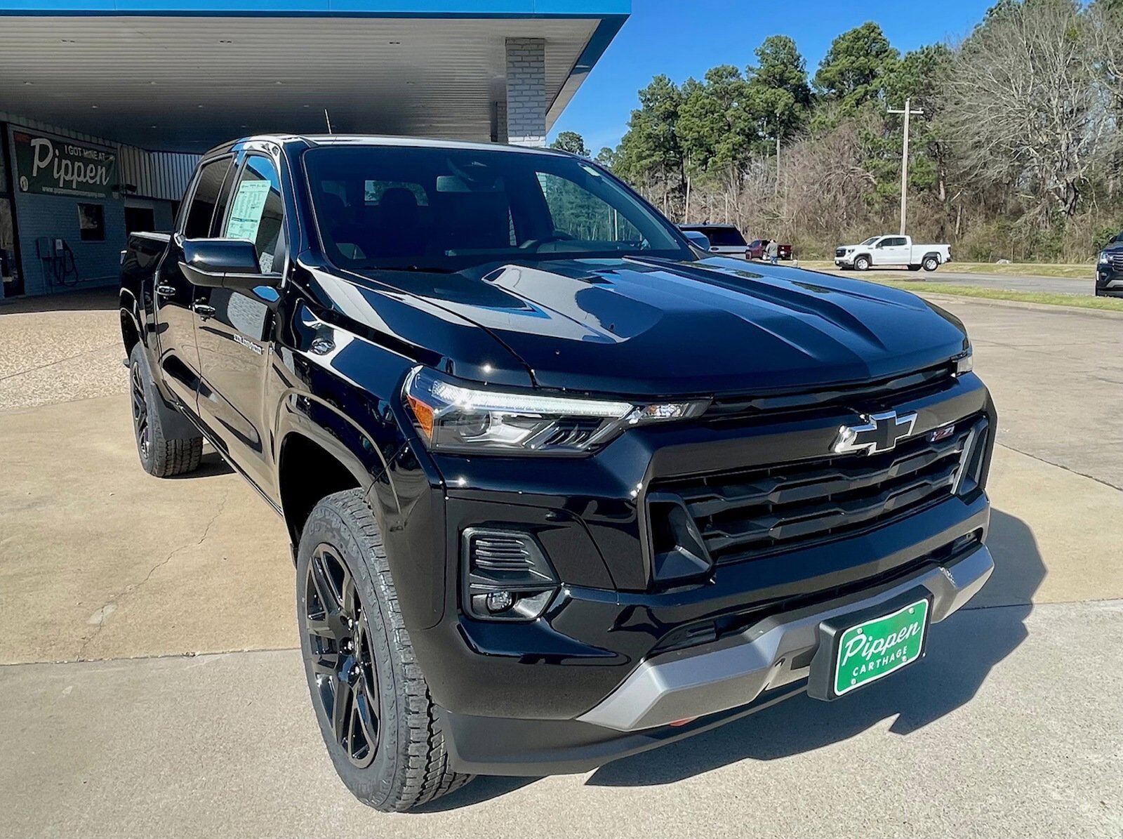 2025 CHEVROLET Colorado