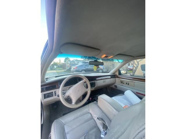 Cadillac Deville