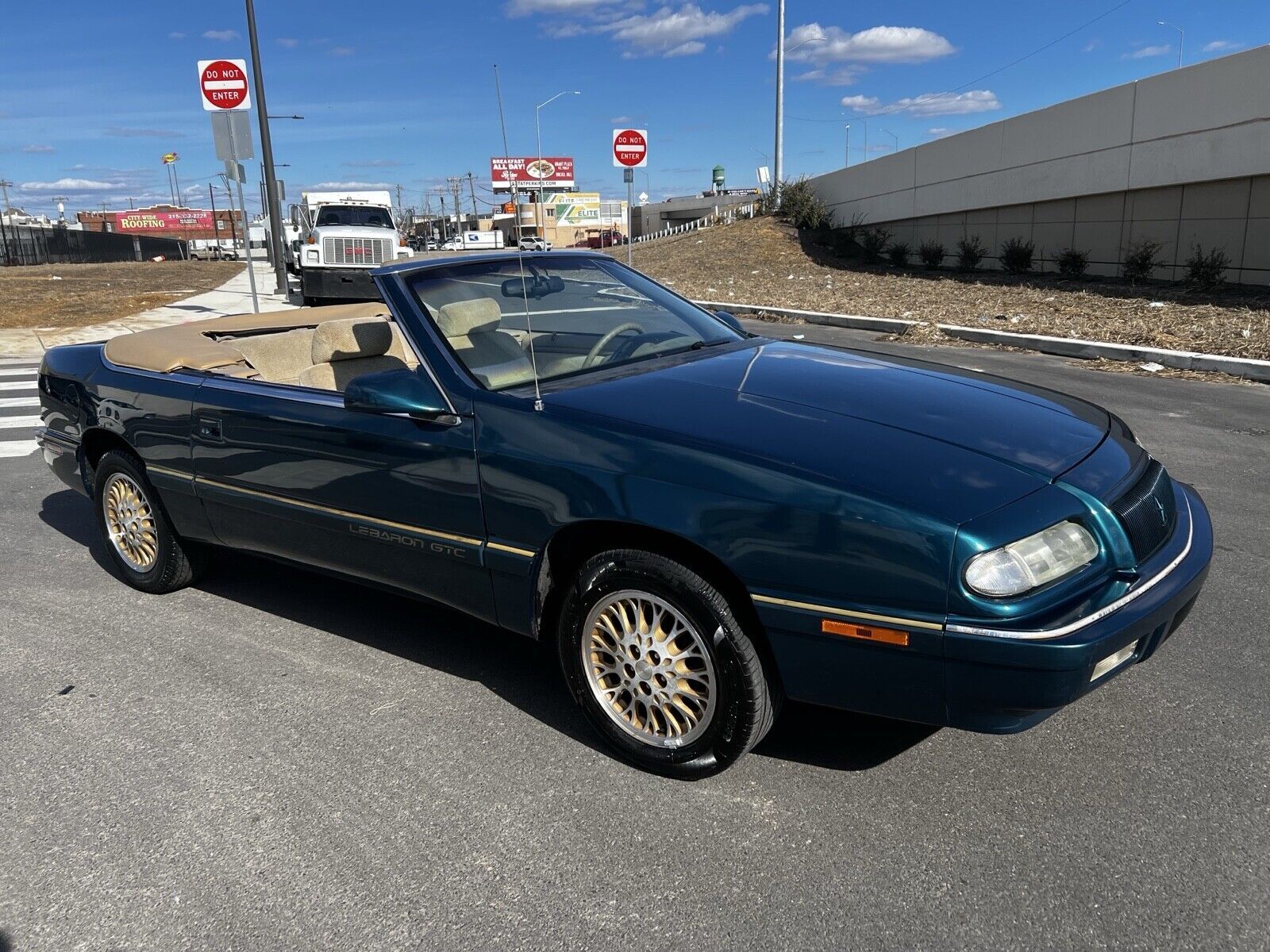 Chrysler LeBaron