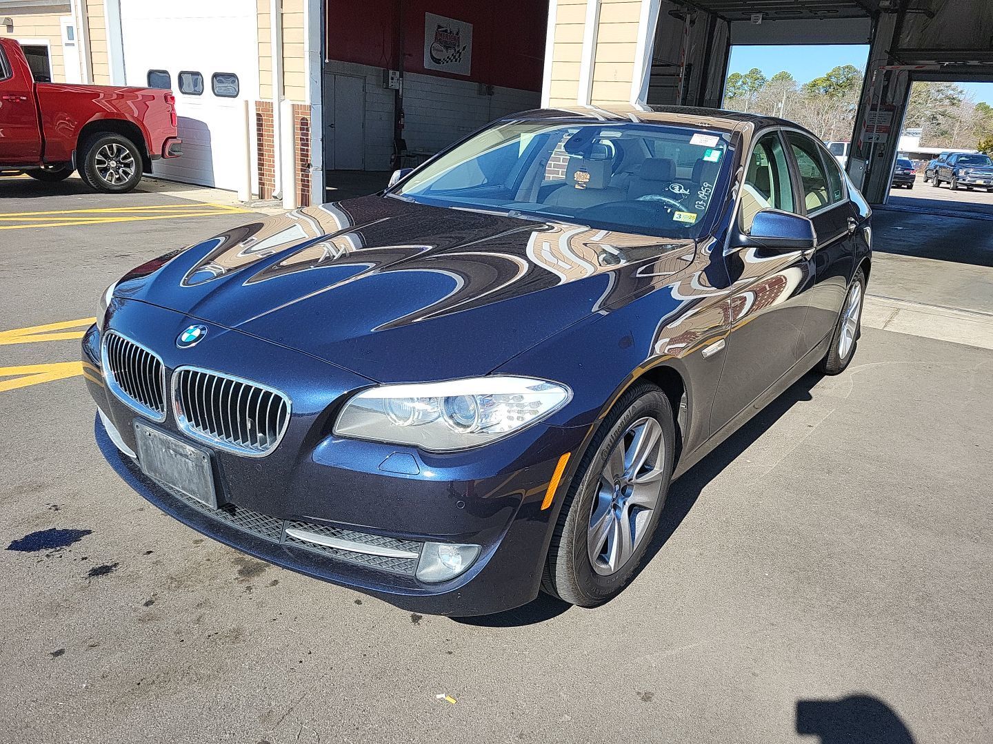 BMW 528i