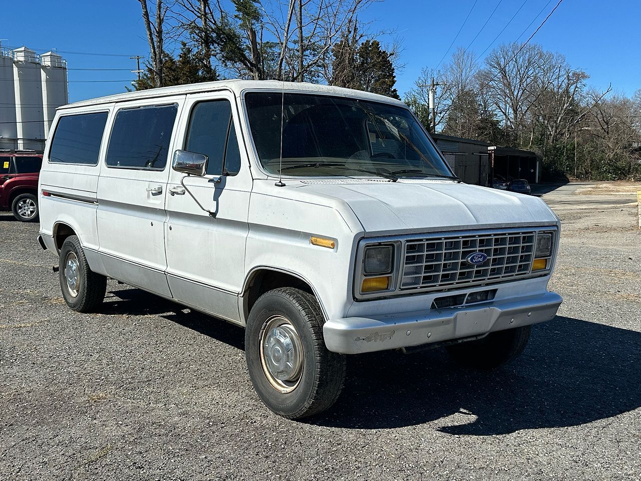 Ford E-250