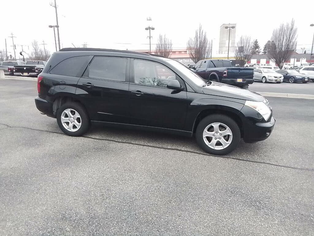 Suzuki XL7