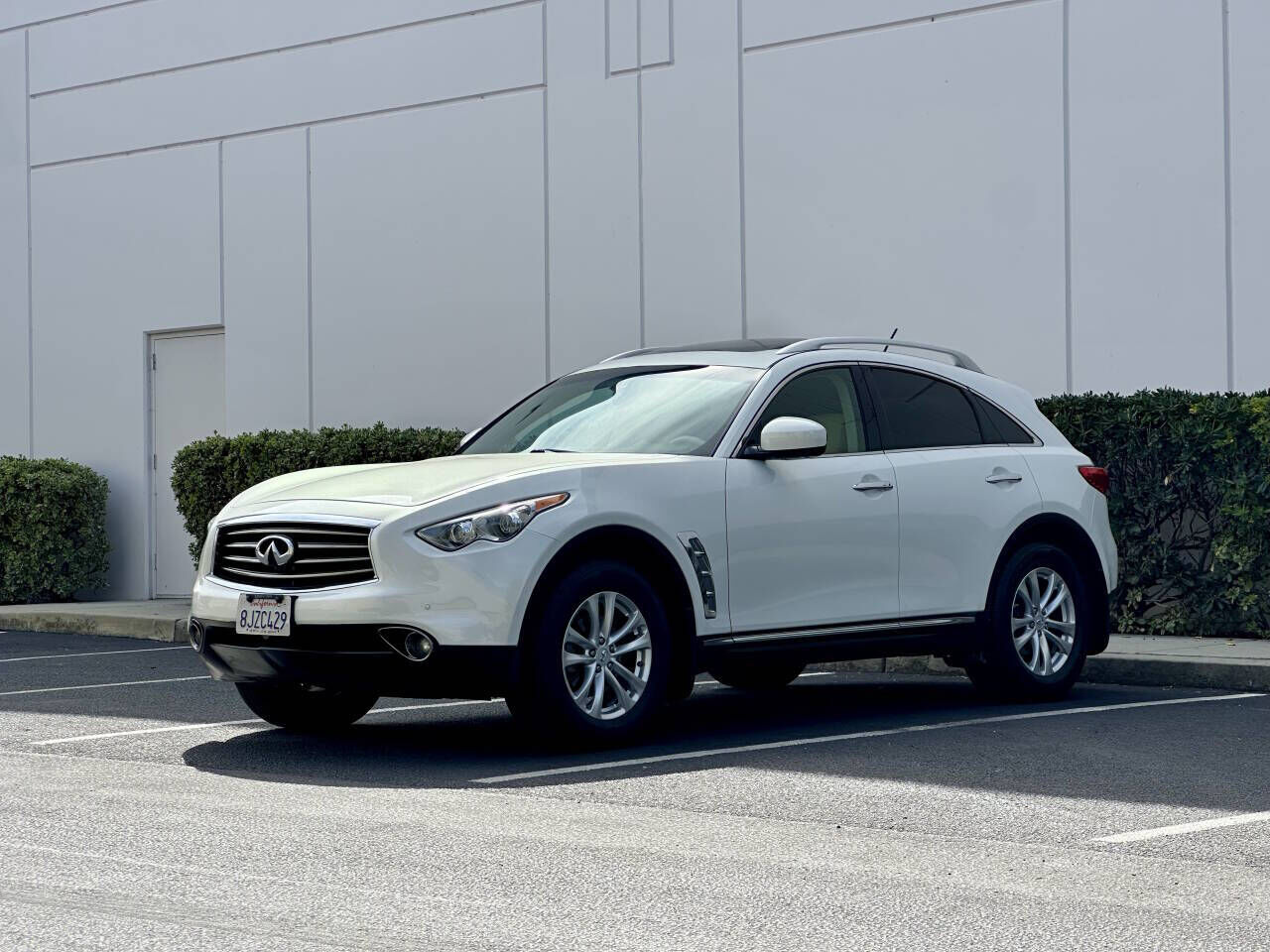 Infiniti FX37
