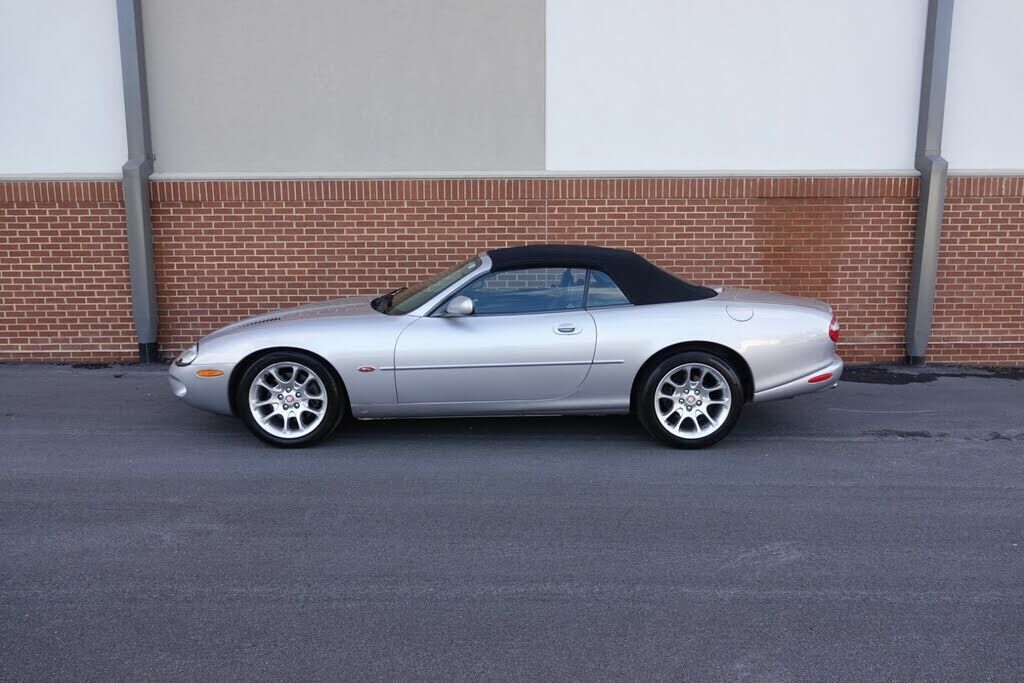 Jaguar XK