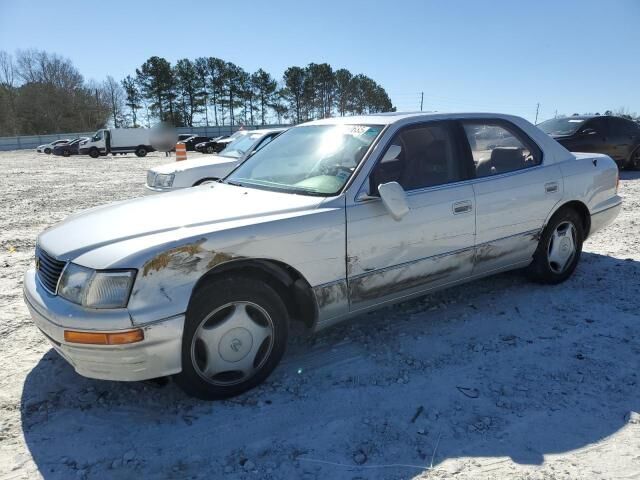 Lexus LS