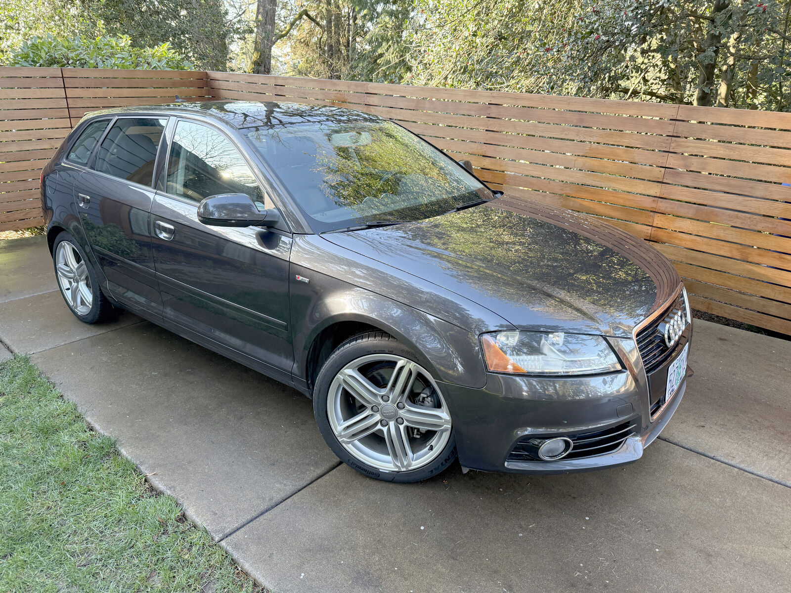 AUDI