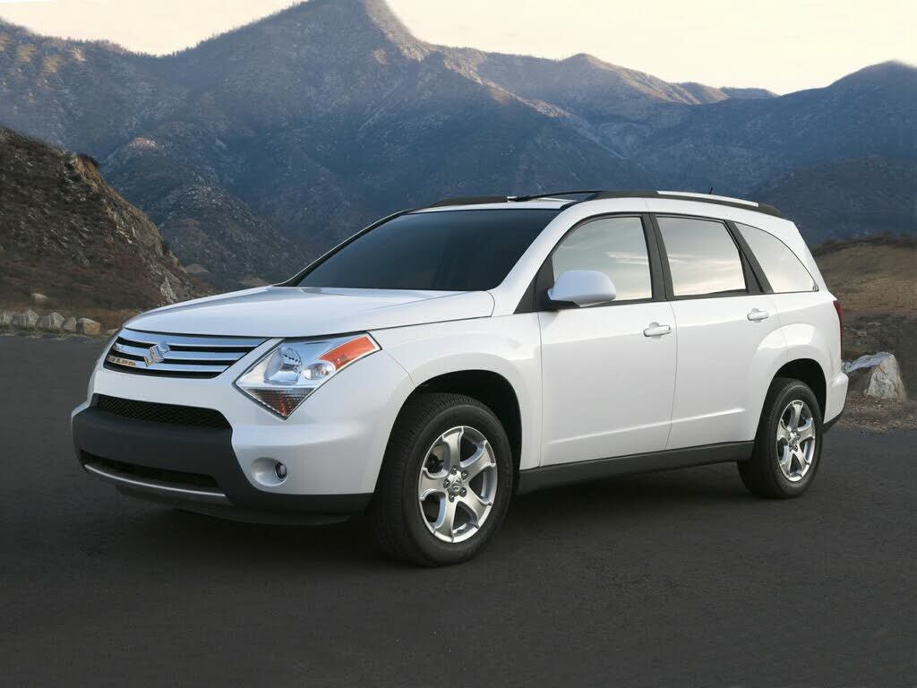 Suzuki XL7
