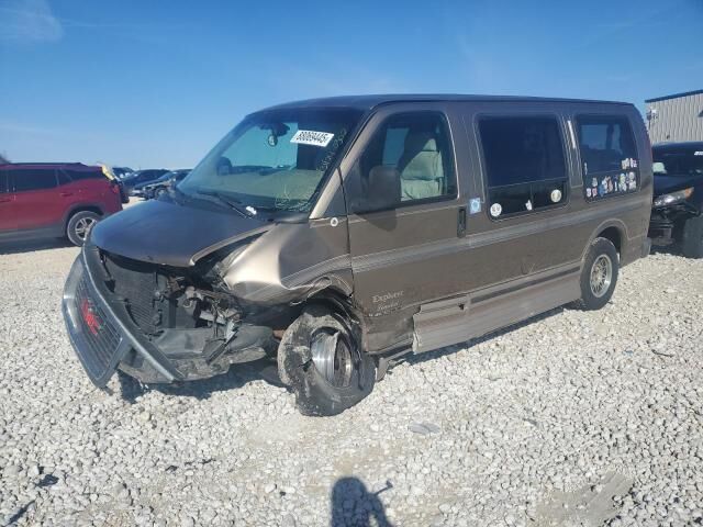 GMC Savana