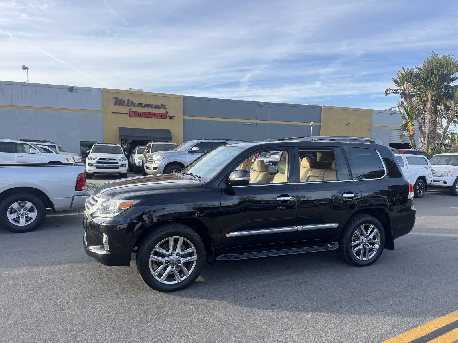 Lexus LX