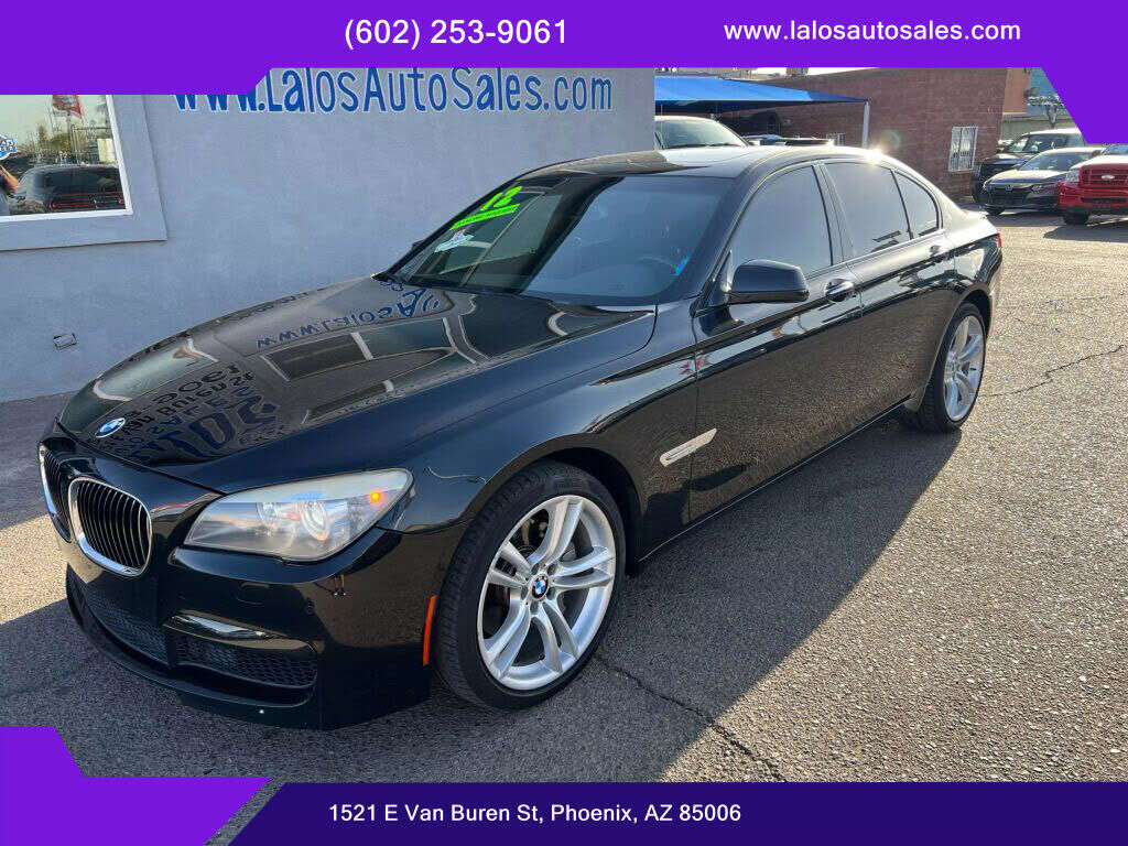 BMW 740i