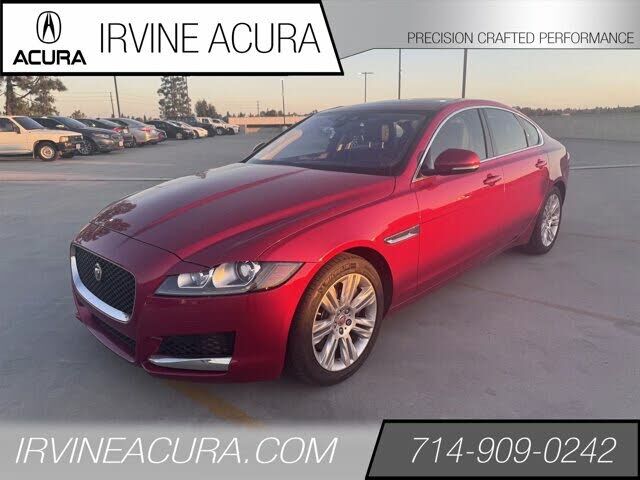 Jaguar XF