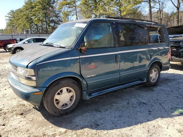 Chevrolet Astro Van