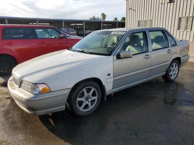 Volvo S70