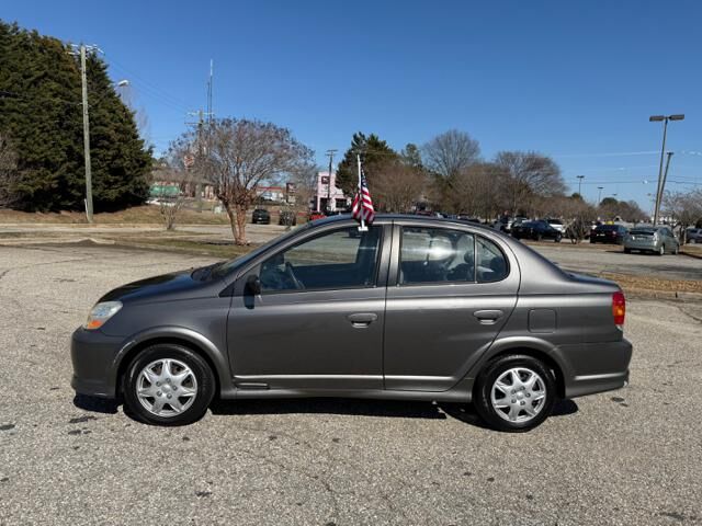 Toyota Echo