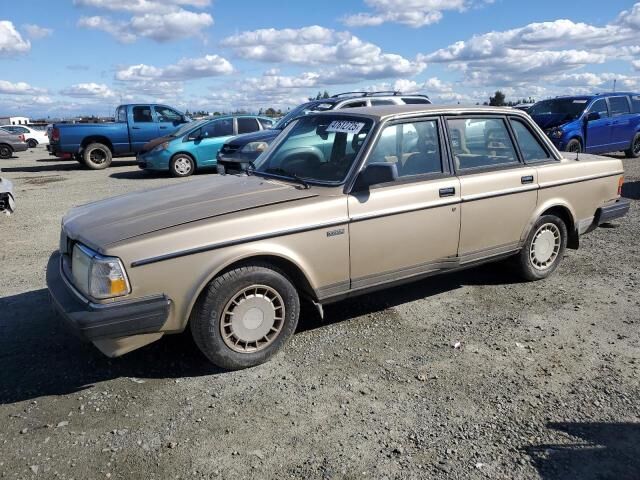 Volvo 240 Series