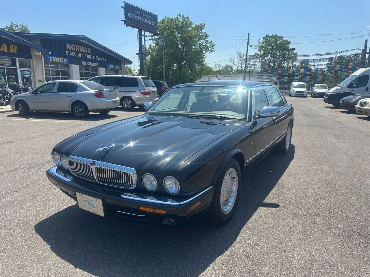 Jaguar Vanden Plas
