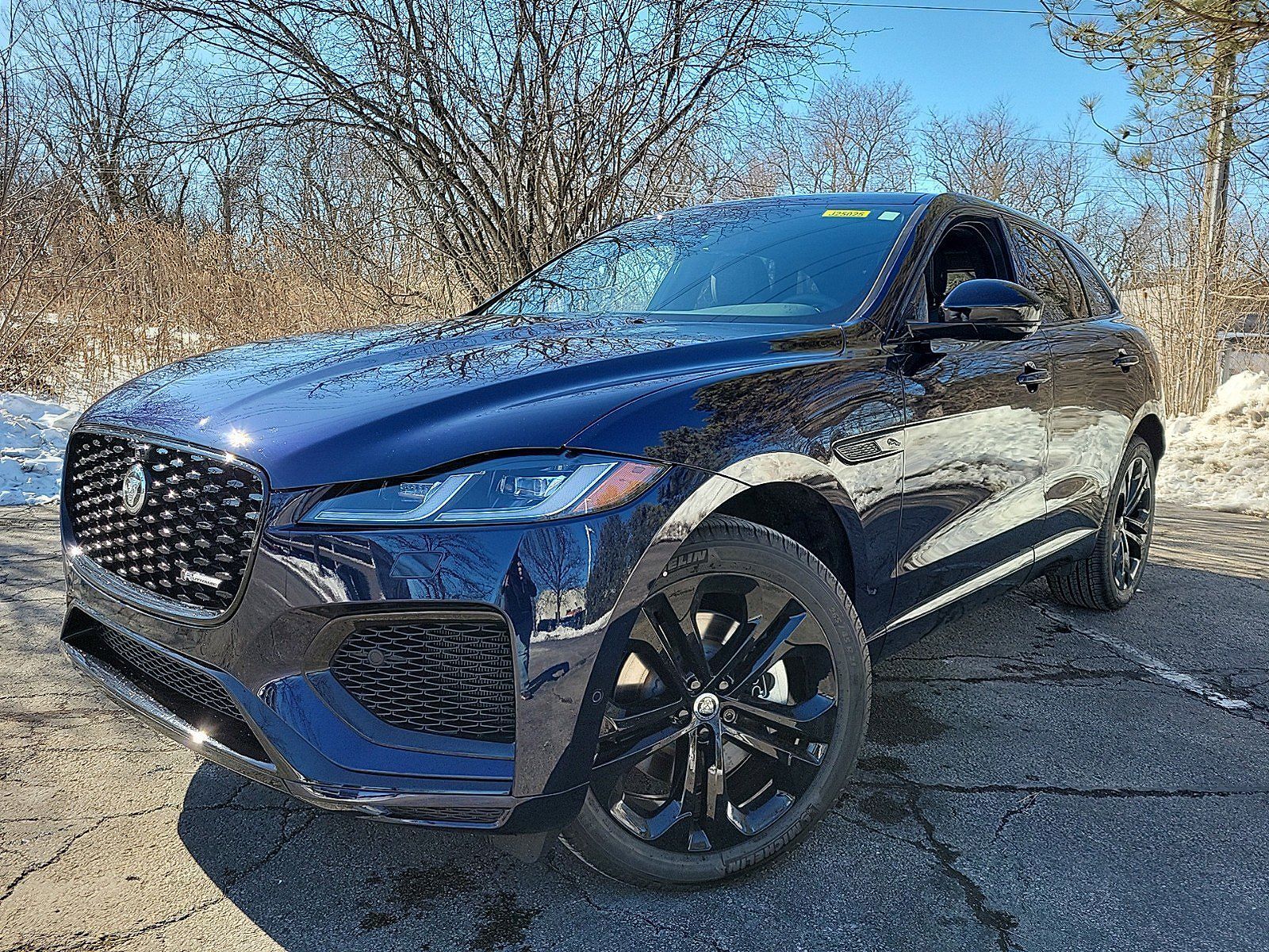 2025 JAGUAR F-Pace