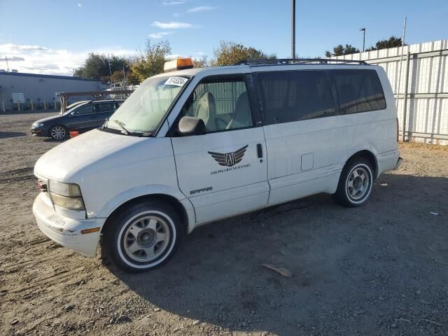 GMC Safari