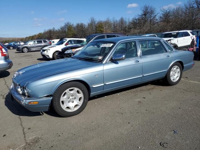 Jaguar Vanden Plas