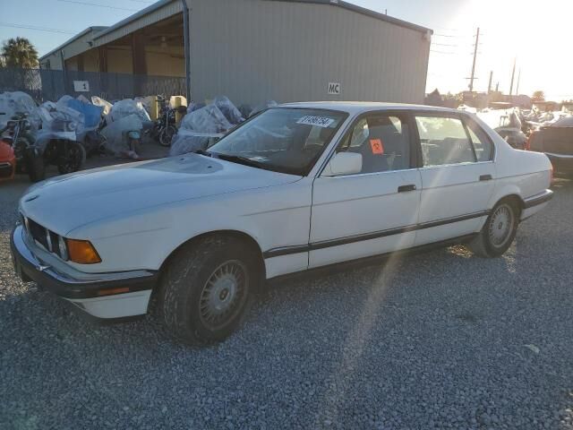 BMW 735iL