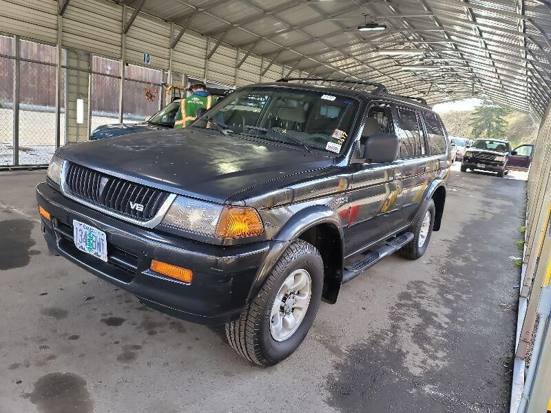 Mitsubishi Montero Sport