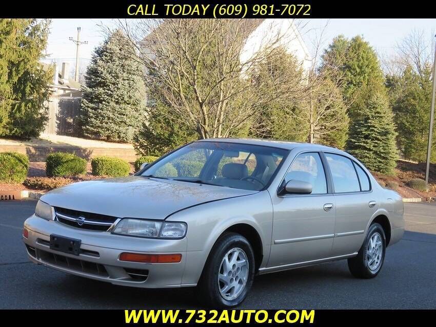 Nissan Maxima