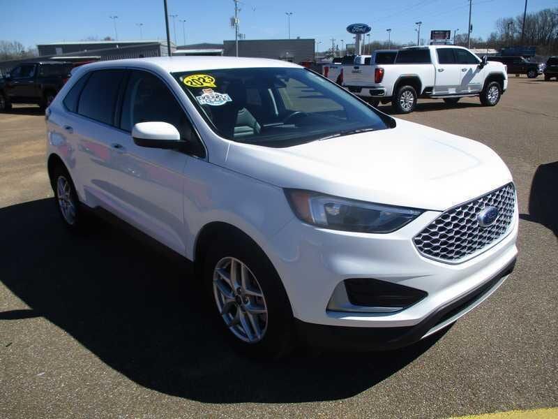 2023 FORD Edge