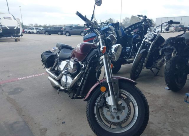 Suzuki VZ800