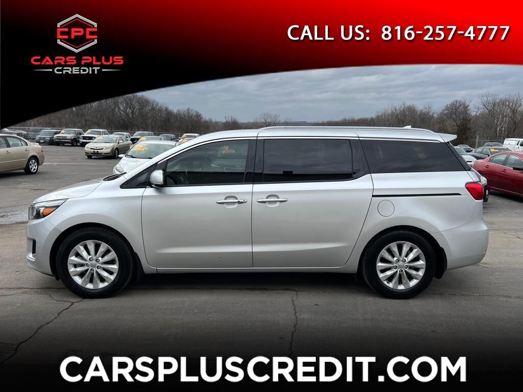 2015 KIA Sedona