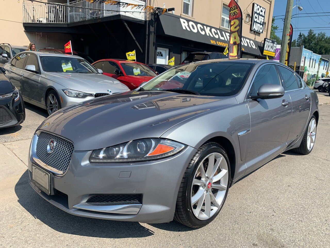Jaguar XF