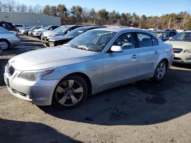 BMW 530i