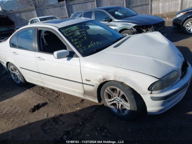 BMW 323i