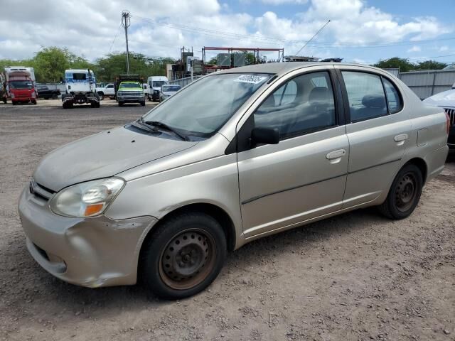 Toyota Echo