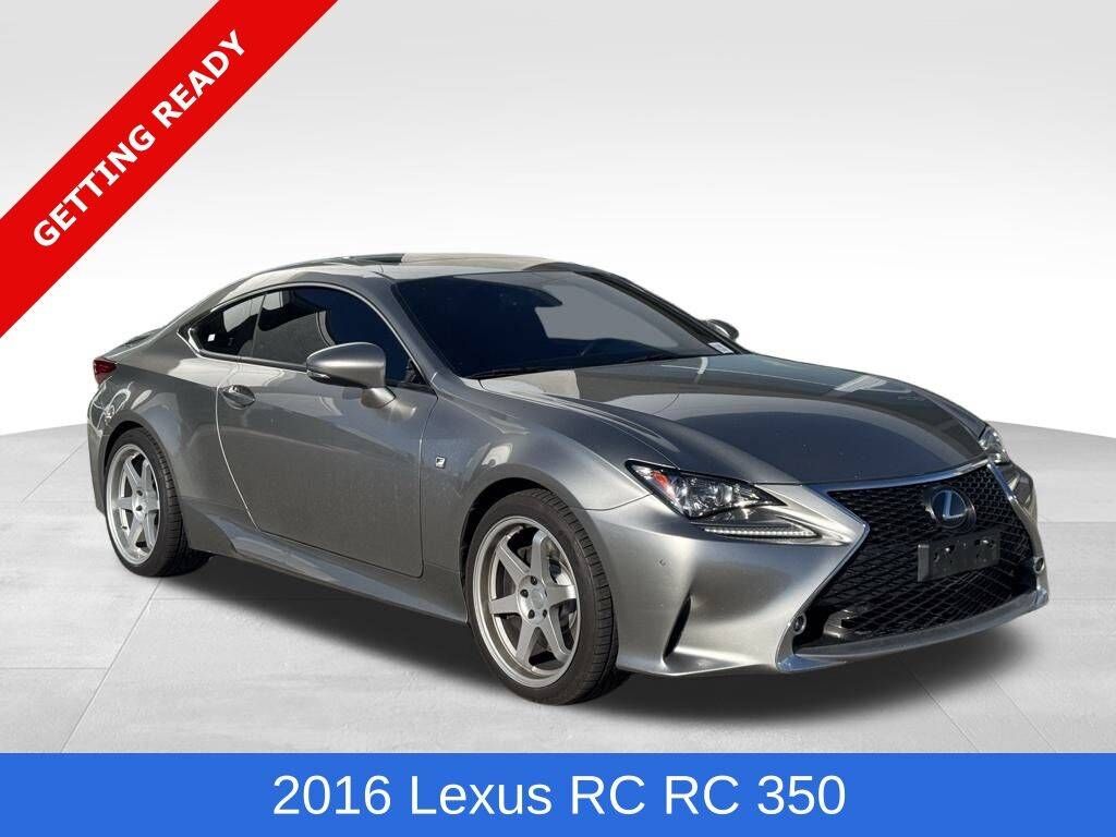 LEXUS