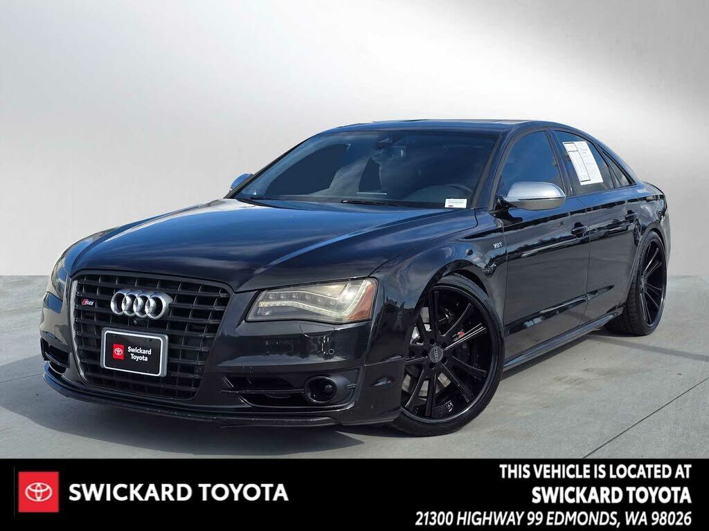 Audi S8
