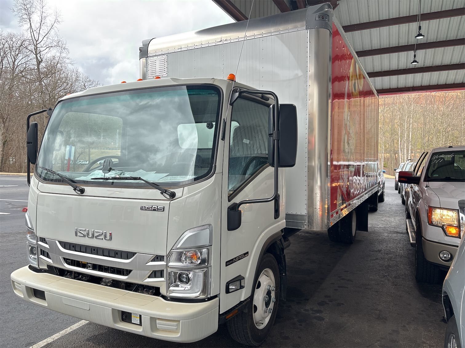ISUZU