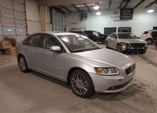 Volvo S40