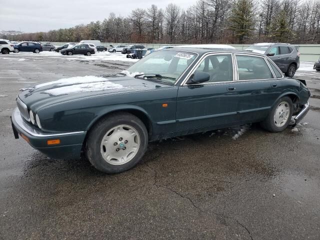 Jaguar XJ6