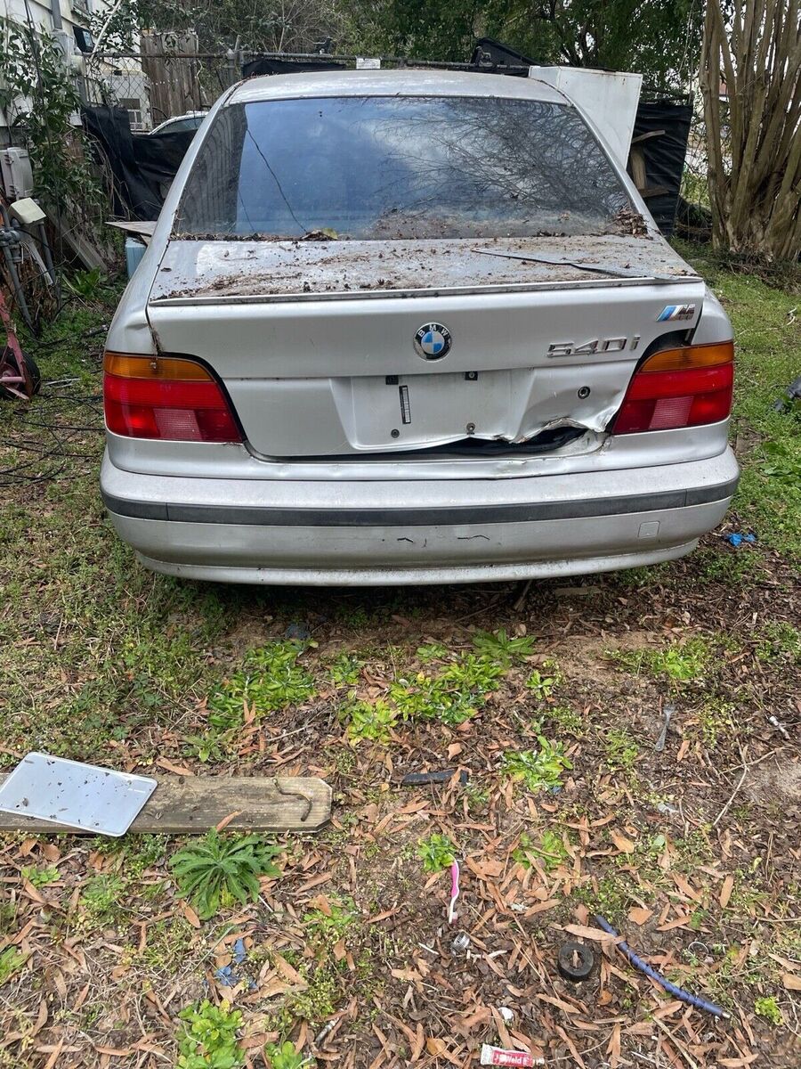 BMW 540i