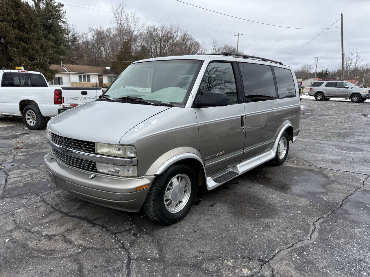 Chevrolet Astro Van