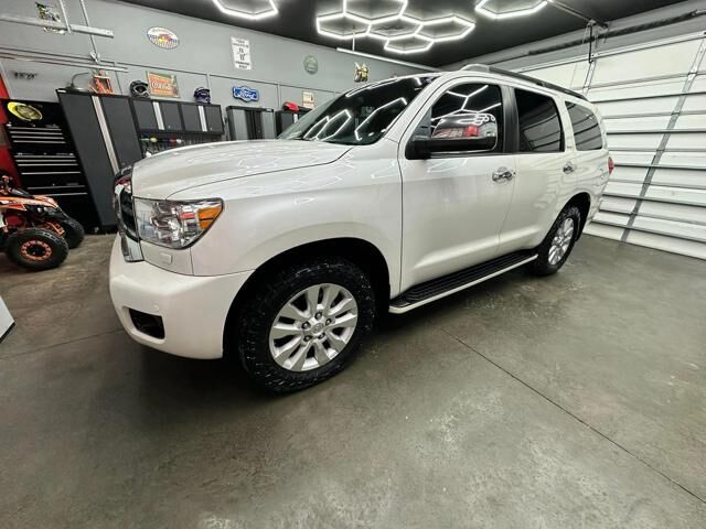 Toyota Sequoia