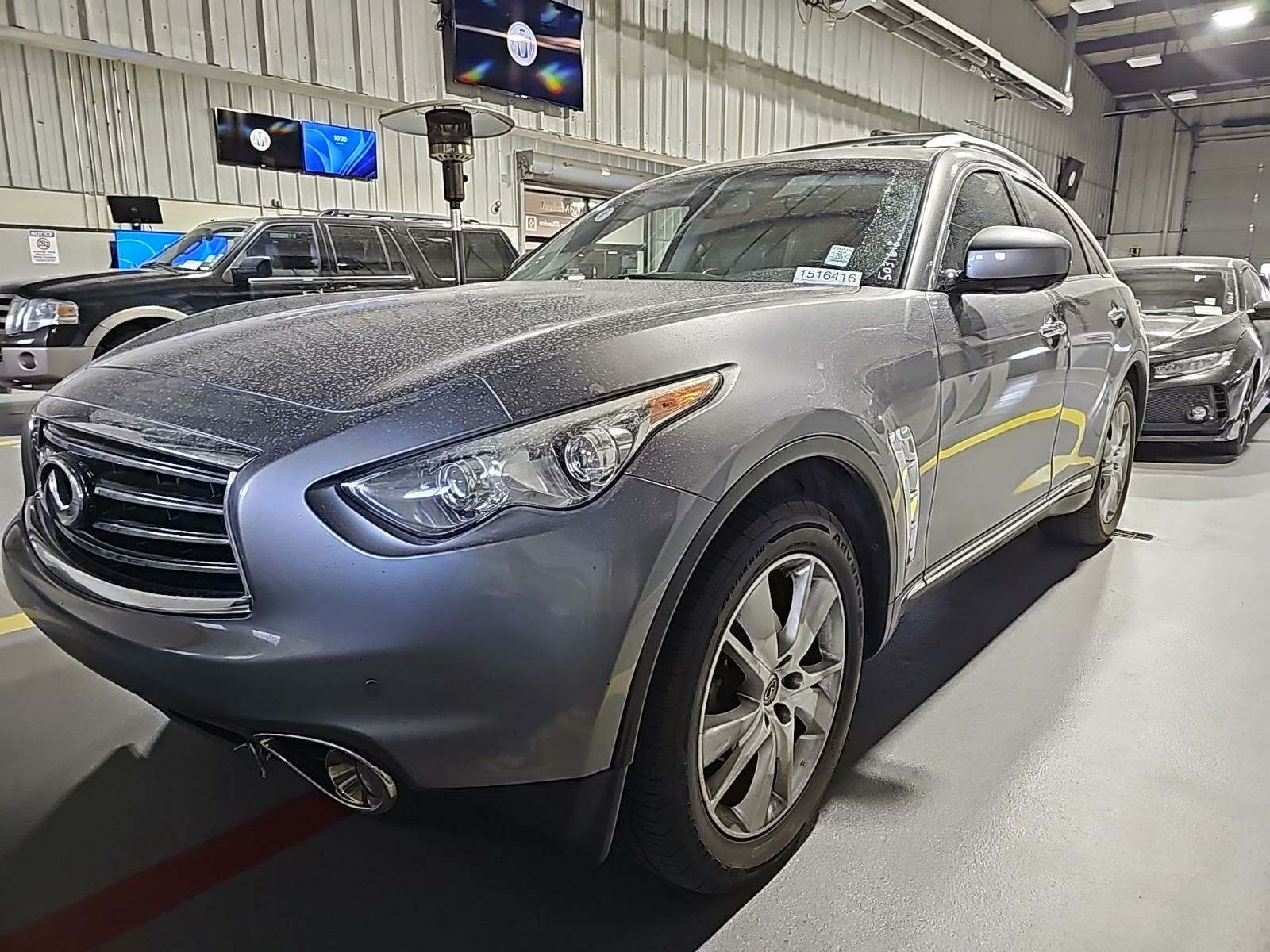 Infiniti FX37